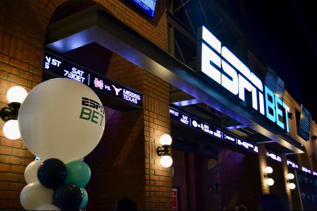 Penn Entertainment Stock Falls After It Misses Q3 Earnings and Ends Partnership With ESPN