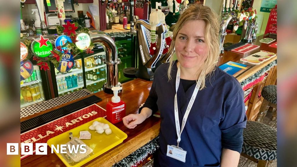 Flu jabs offered in Brighton pub in vaccination drive
